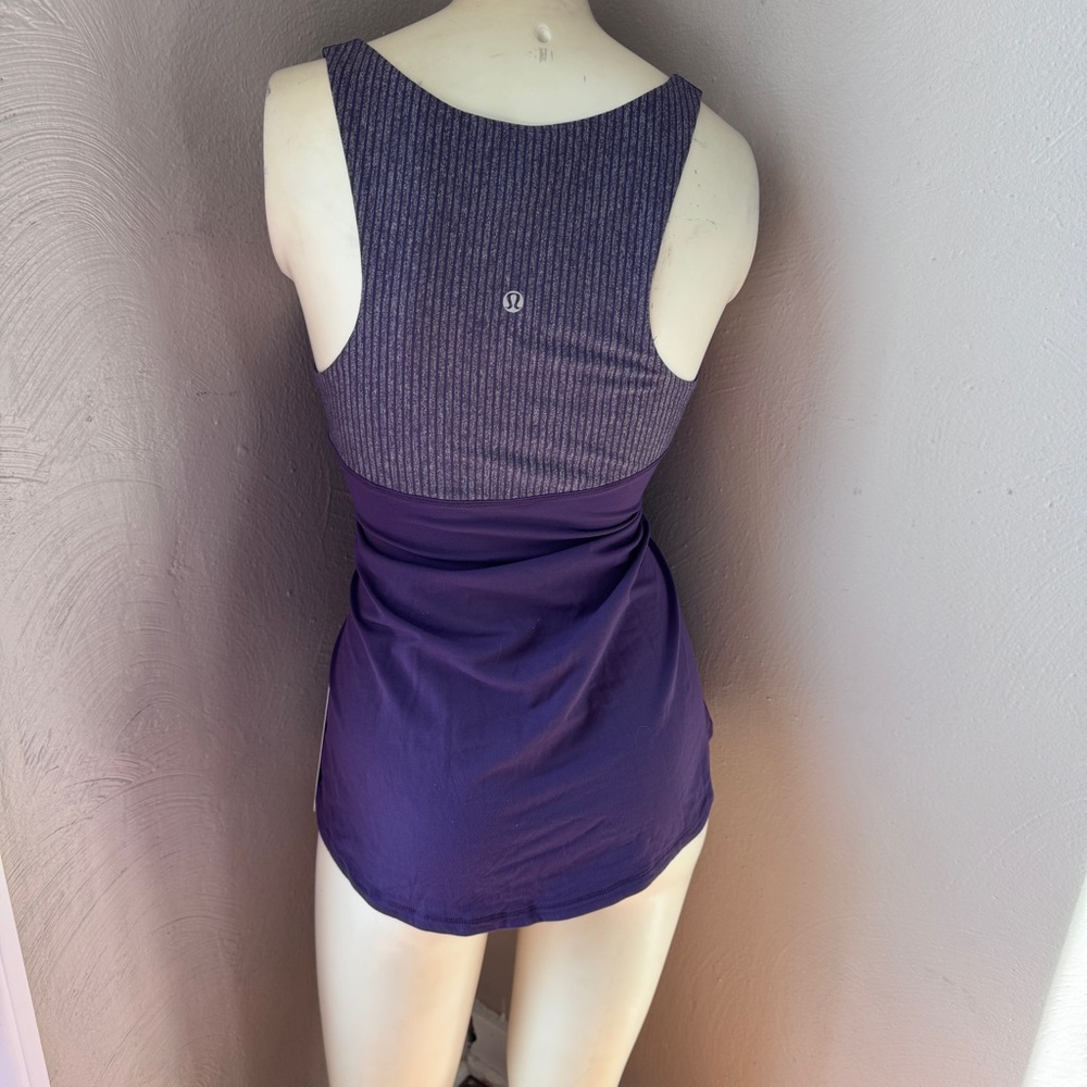 Lululemon run first base tank purple size 6 NWT - Picture 3 of 10